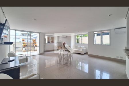 Apartamento para alugar com 64m², 2 quartos e 2 vagas Apartamento para alugar com 64m², 2 quartos e 2 vagasÁrea comum - Salão de festas