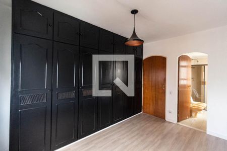Apartamento à venda com 174m², 3 quartos e 2 vagas Apartamento à venda com 174m², 3 quartos e 2 vagasQuarto 1