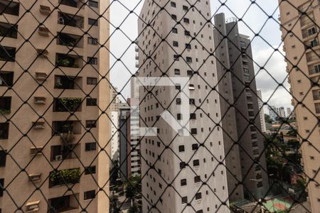 Apartamento à venda com 174m², 3 quartos e 2 vagas Apartamento à venda com 174m², 3 quartos e 2 vagasVista