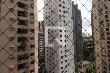 Apartamento à venda com 174m², 3 quartos e 2 vagas Apartamento à venda com 174m², 3 quartos e 2 vagasVista