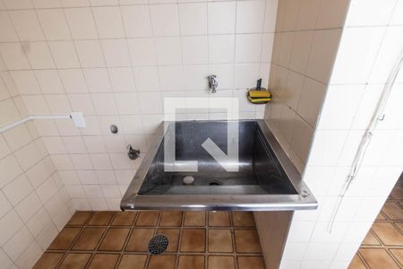 Apartamento à venda com 174m², 3 quartos e 2 vagas Apartamento à venda com 174m², 3 quartos e 2 vagasÁrea de serviço