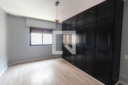 Apartamento à venda com 174m², 3 quartos e 2 vagas Apartamento à venda com 174m², 3 quartos e 2 vagasQuarto 4