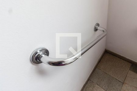 Apartamento à venda com 174m², 3 quartos e 2 vagas Apartamento à venda com 174m², 3 quartos e 2 vagasBanheiro 1