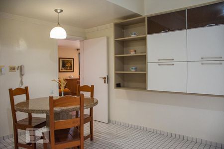 Apartamento à venda com 310m², 5 quartos e 6 vagas