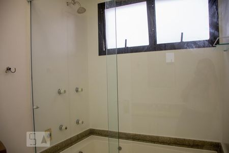 Apartamento à venda com 310m², 5 quartos e 6 vagas