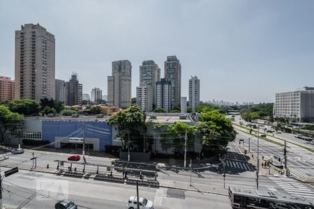 Apartamento para alugar com 80m², 2 quartos e 1 vagaVista