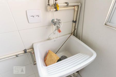 Apartamento à venda com 61m², 3 quartos e 1 vaga Apartamento à venda com 61m², 3 quartos e 1 vagaÁrea de serviço