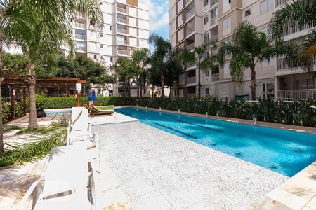 Apartamento à venda com 61m², 3 quartos e 1 vaga Apartamento à venda com 61m², 3 quartos e 1 vagaPiscina