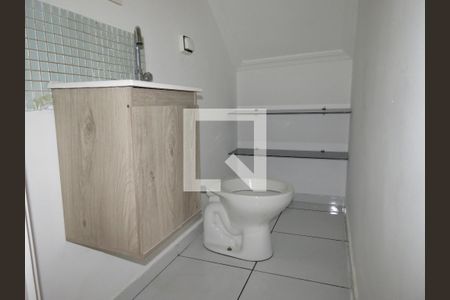 Casa à venda com 85m², 2 quartos e 2 vagasLavabo