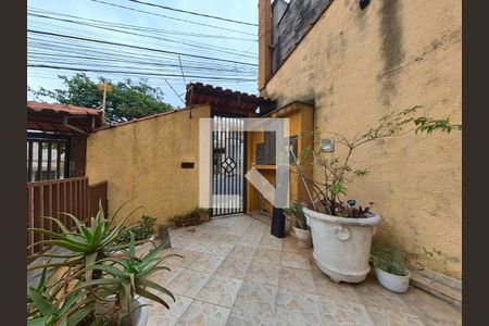 Casa à venda com 85m², 2 quartos e 2 vagasEntrada Principal
