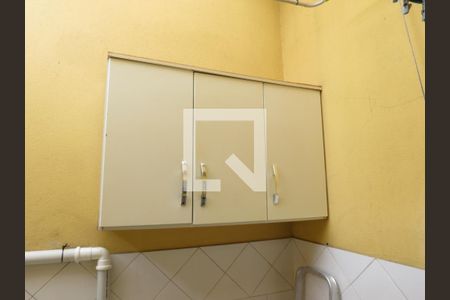Casa à venda com 85m², 2 quartos e 2 vagasLavanderia