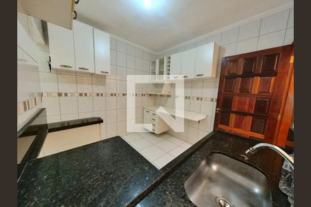Casa à venda com 85m², 2 quartos e 2 vagasCozinha
