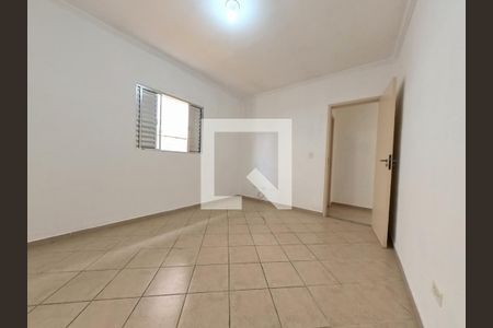 Quarto 2 de casa para alugar com 2 quartos, 85m² em Vila Pereira Cerca, São Paulo
