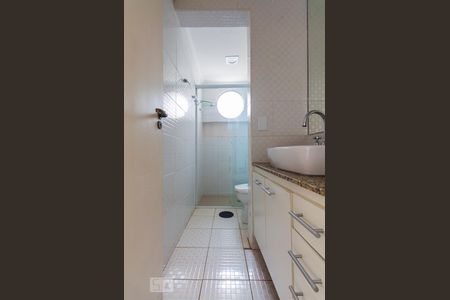 Banheiro Social de apartamento para alugar com 1 quarto, 37m² em Mirandópolis, São Paulo