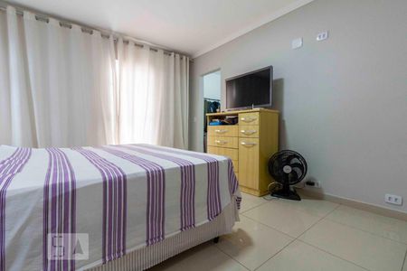 Casa à venda com 160m², 3 quartos e 2 vagas Casa à venda com 160m², 3 quartos e 2 vagasQuarto 3 - Suite