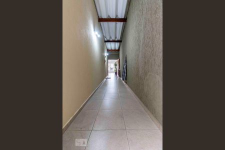 Casa à venda com 160m², 3 quartos e 2 vagas Casa à venda com 160m², 3 quartos e 2 vagasCorredor Externo