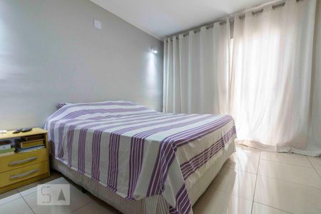 Casa à venda com 160m², 3 quartos e 2 vagas Casa à venda com 160m², 3 quartos e 2 vagasQuarto 3 - Suite