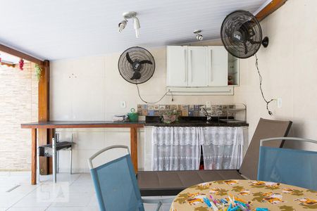 Casa à venda com 350m², 4 quartos e 4 vagasÁrea Externa