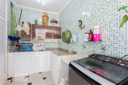 Casa à venda com 350m², 4 quartos e 4 vagasÁrea de Serviço 2