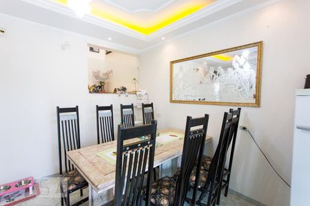 Casa à venda com 350m², 4 quartos e 4 vagasCozinha