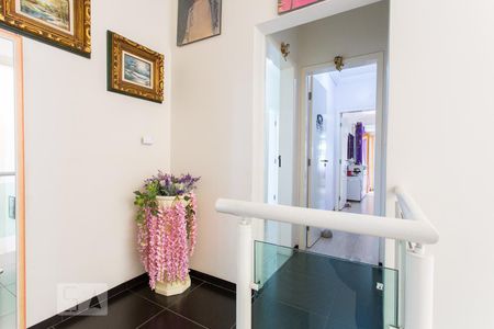 Casa à venda com 350m², 4 quartos e 4 vagasCorredor