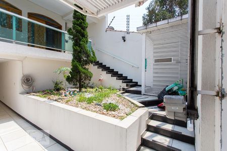 Casa à venda com 350m², 4 quartos e 4 vagasGaragem