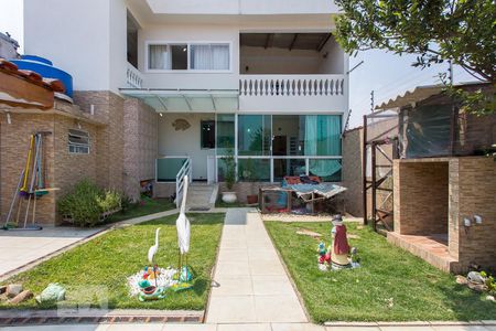 Casa à venda com 350m², 4 quartos e 4 vagasÁrea Externa