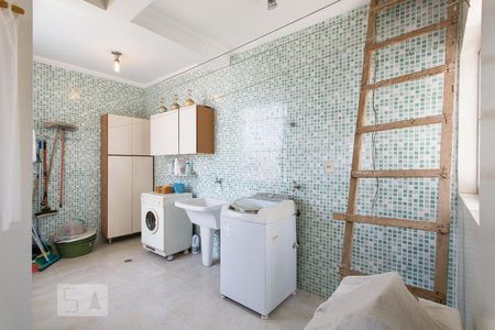 Casa à venda com 350m², 4 quartos e 4 vagasÁrea de Serviço