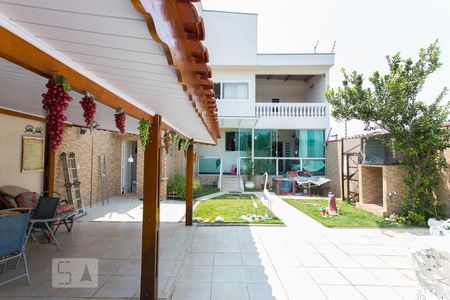 Casa à venda com 350m², 4 quartos e 4 vagasÁrea Externa
