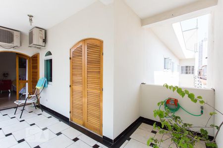 Casa à venda com 350m², 4 quartos e 4 vagasVaranda da Suíte 2