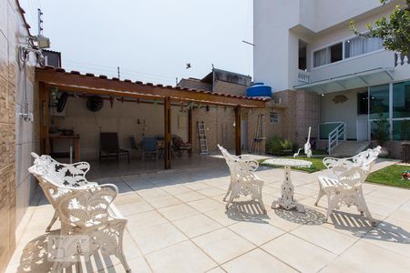 Casa à venda com 350m², 4 quartos e 4 vagasÁrea Externa