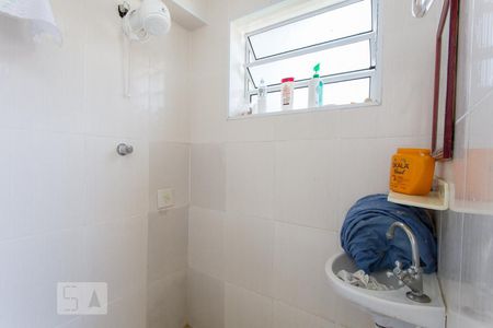 Casa à venda com 350m², 4 quartos e 4 vagasBanheiro de Serviço