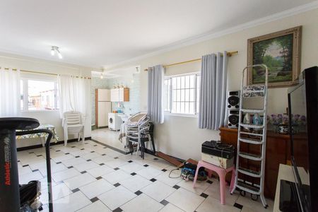 Casa à venda com 350m², 4 quartos e 4 vagasSalão