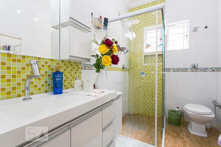 Casa à venda com 350m², 4 quartos e 4 vagasBanheiro Social