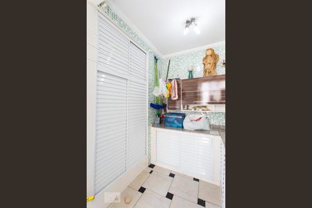 Casa à venda com 350m², 4 quartos e 4 vagasÁrea de Serviço 2