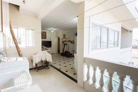 Casa à venda com 350m², 4 quartos e 4 vagasÁrea de Serviço