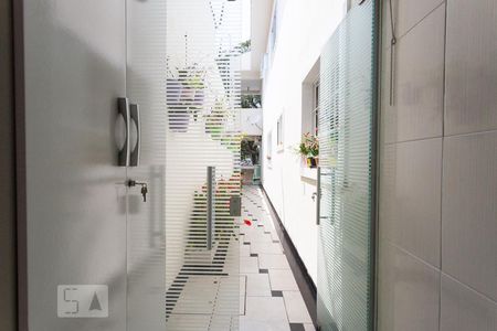 Casa à venda com 350m², 4 quartos e 4 vagasÁrea de Serviço 2