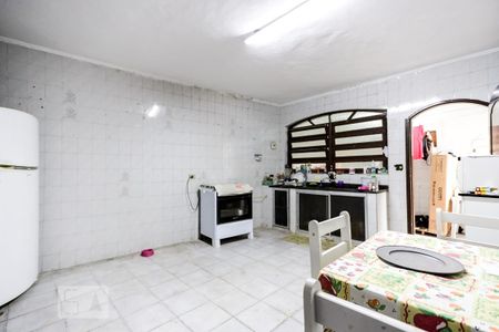 Casa à venda com 100m², 2 quartos e 1 vaga Casa à venda com 100m², 2 quartos e 1 vagaCozinha