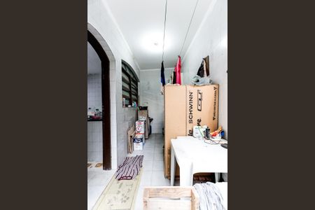 Casa à venda com 100m², 2 quartos e 1 vaga Casa à venda com 100m², 2 quartos e 1 vagaÁrea de Serviço