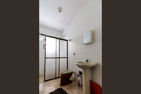 Casa à venda com 100m², 2 quartos e 1 vaga Casa à venda com 100m², 2 quartos e 1 vagaBanheiro