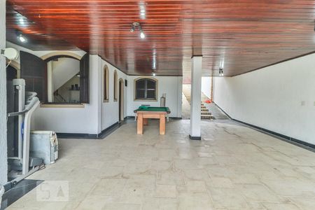 Casa de condomínio à venda com 800m², 5 quartos e 4 vagasÁrea Externa Coberta 2º Andar Inferior
