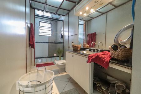 Casa de condomínio à venda com 800m², 5 quartos e 4 vagasBanheiro Social