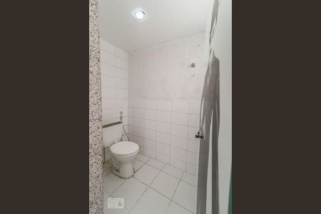 Casa de condomínio à venda com 800m², 5 quartos e 4 vagasBanheiros da Área Externa Coberta 3º Andar Inferior