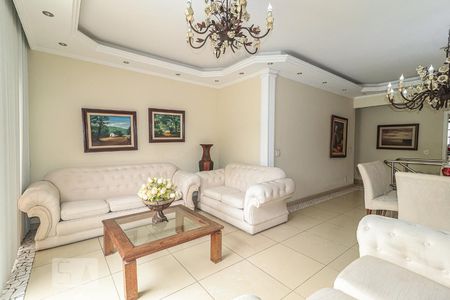 Sala de casa de condomínio à venda com 5 quartos, 800m² em Freguesia de Jacarepaguá, Rio de Janeiro