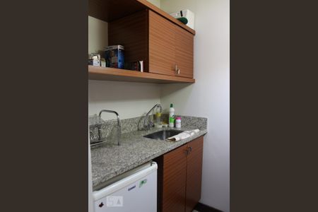 Cozinha de apartamento à venda com 1 quarto, 40m² em Asa Norte, Brasília