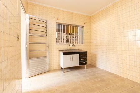 Casa à venda com 160m², 2 quartos e sem vaga Casa à venda com 160m², 2 quartos e sem vagaCozinha