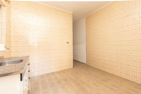 Casa à venda com 160m², 2 quartos e sem vaga Casa à venda com 160m², 2 quartos e sem vagaCozinha