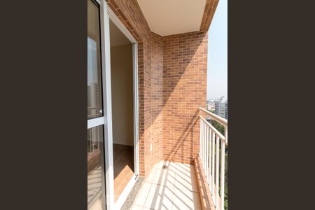 Varanda de apartamento para alugar com 2 quartos, 54m² em Jardim Flor da Montanha, Guarulhos