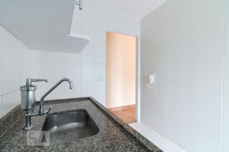 Apartamento para alugar com 54m², 2 quartos e sem vagaCozinha
