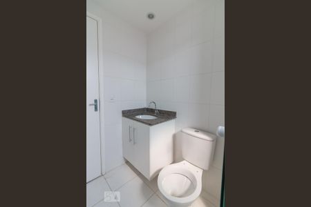 Apartamento para alugar com 54m², 2 quartos e sem vagaBanheiro social